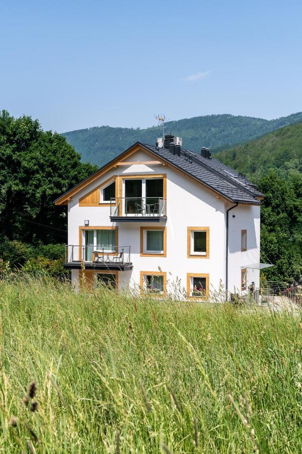 Villa 10 Active Щирк Екстериор снимка